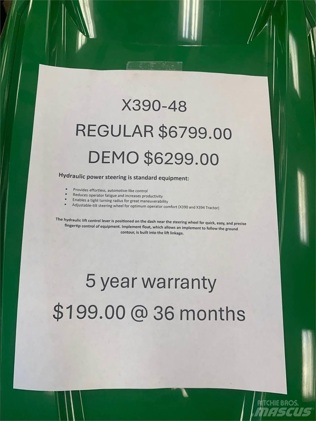 John Deere X390 Компактни трактори
