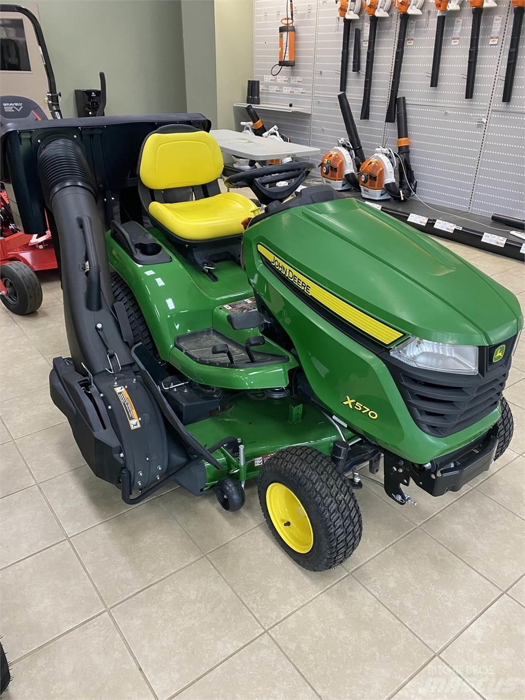 John Deere X570 Компактни трактори