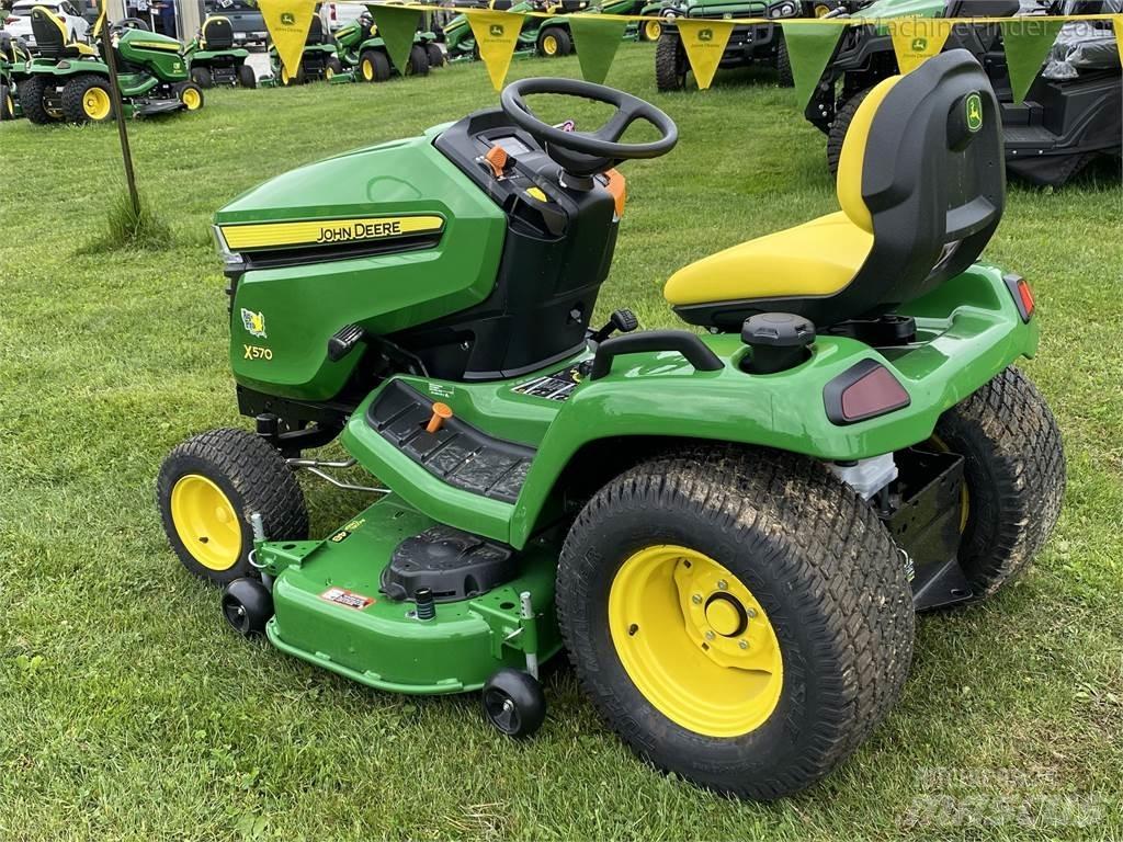 John Deere x570 Компактни трактори