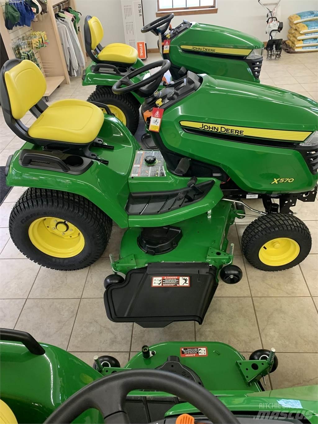 John Deere X570 Компактни трактори