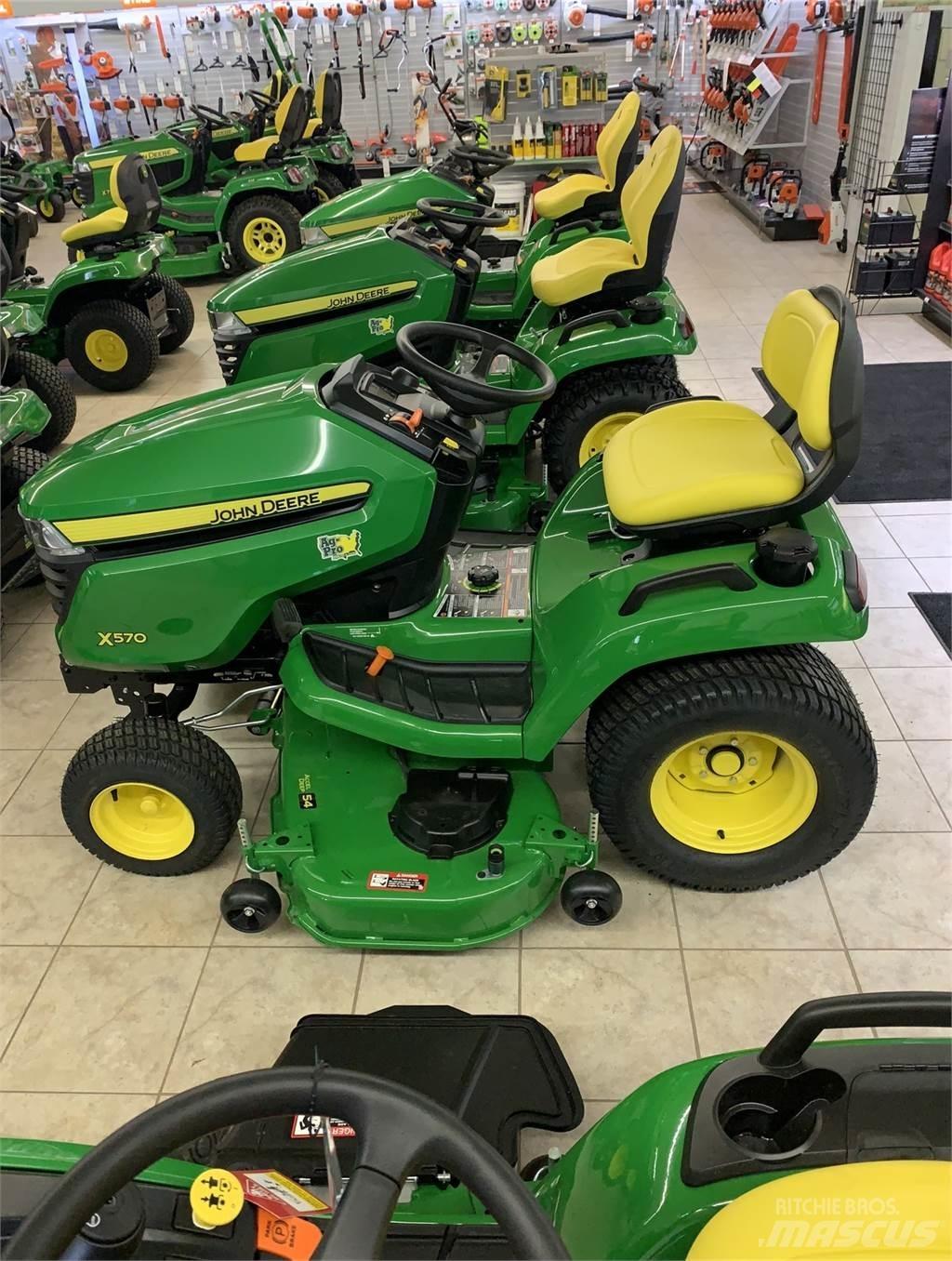 John Deere X570 Компактни трактори