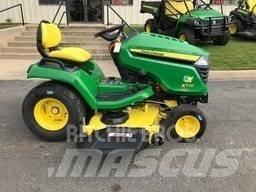 John Deere X570 Компактни трактори