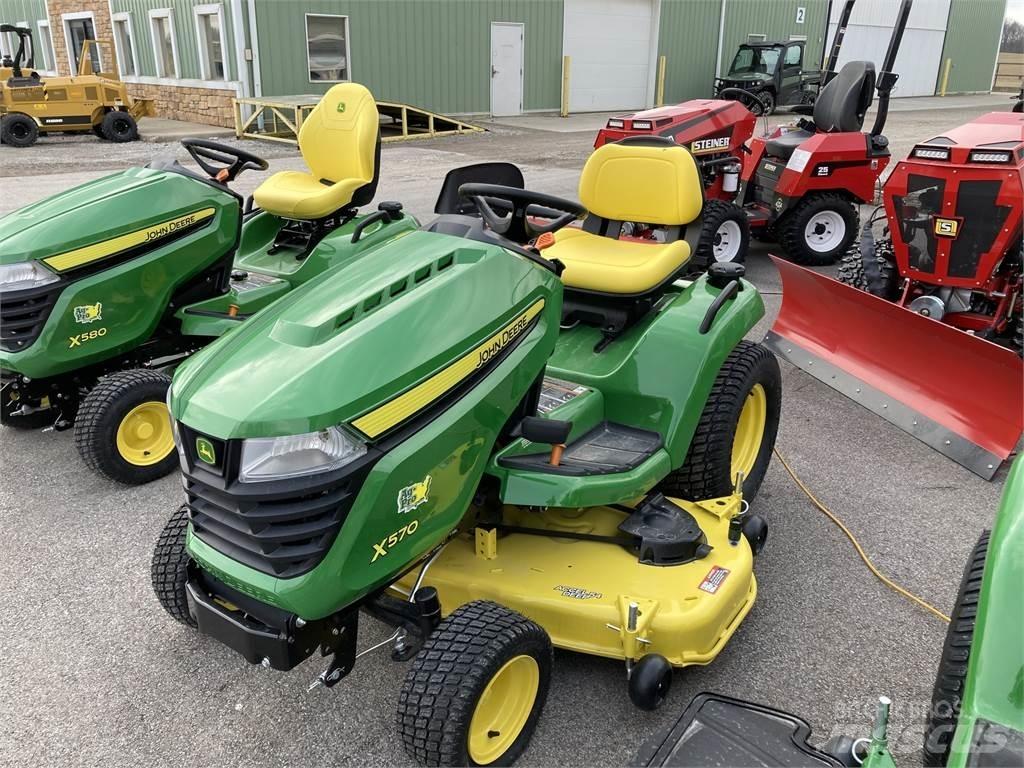 John Deere X570 Компактни трактори