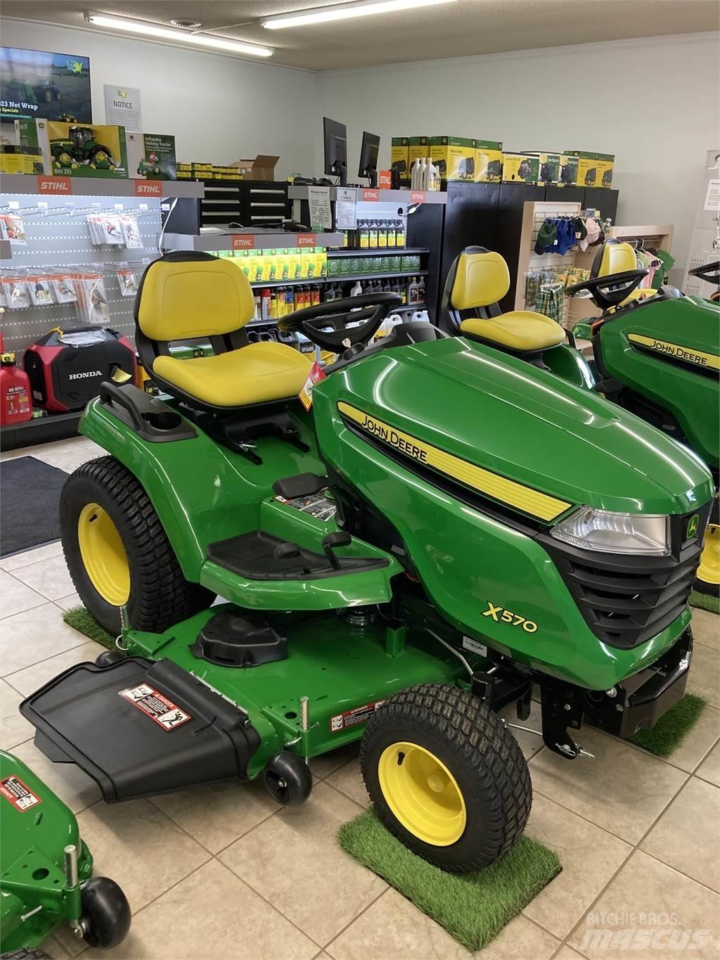 John Deere X570 Компактни трактори