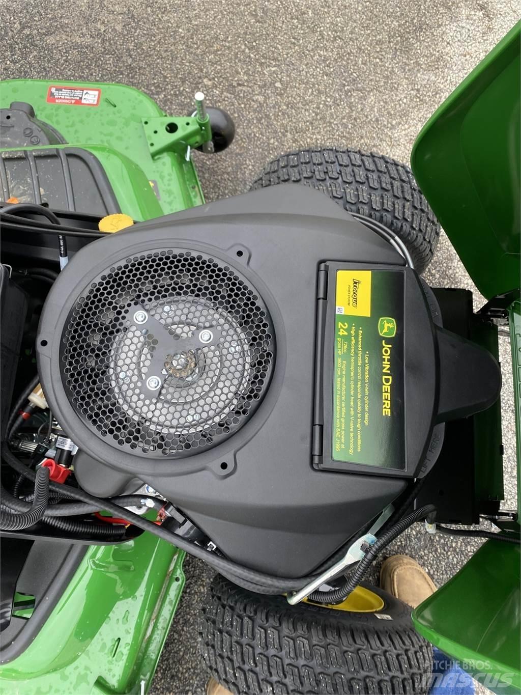 John Deere X580 Компактни трактори