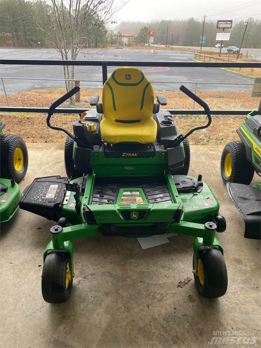 John Deere Z330R Косачки без радиус на завъртане