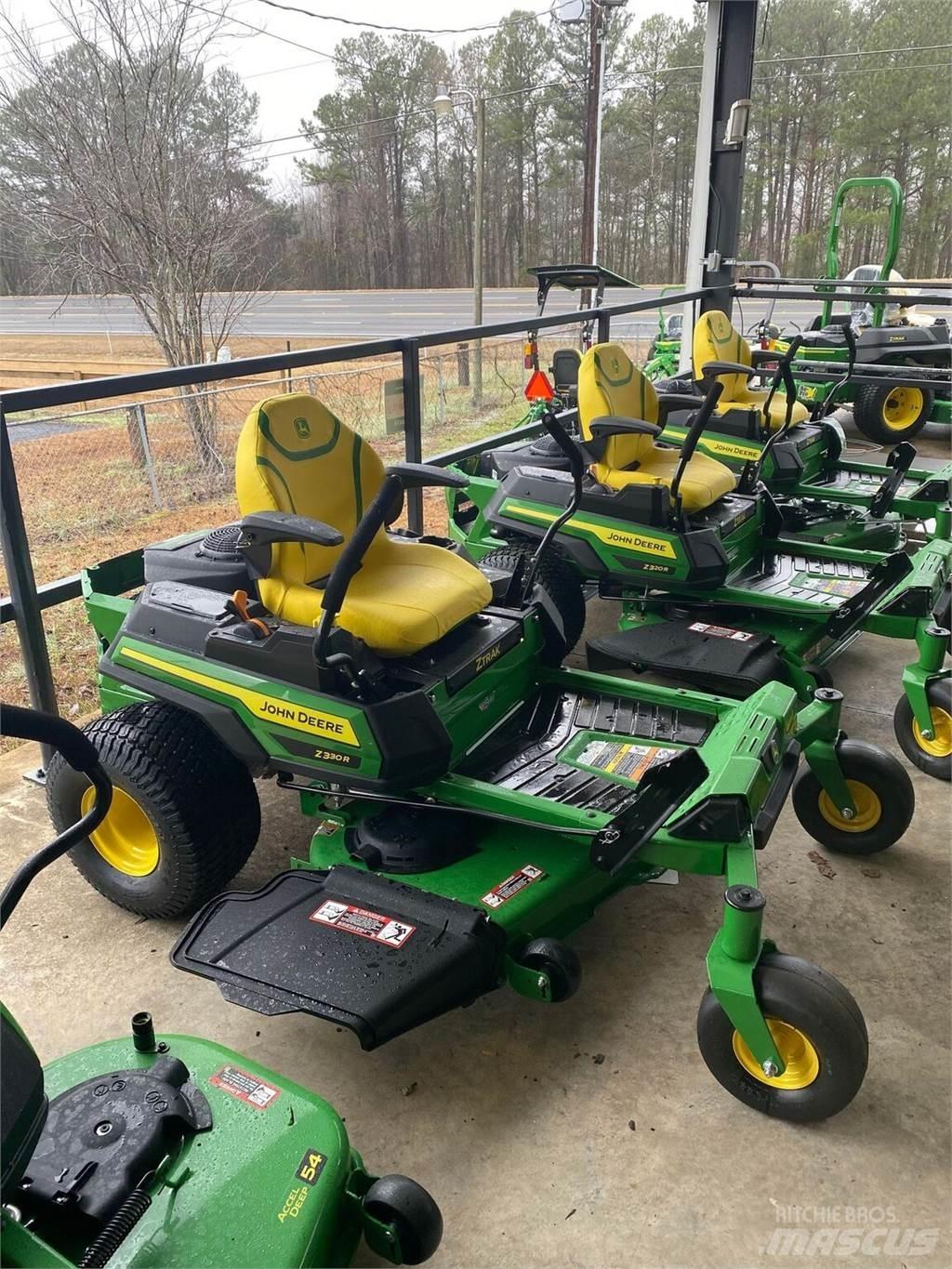 John Deere Z330R Косачки без радиус на завъртане