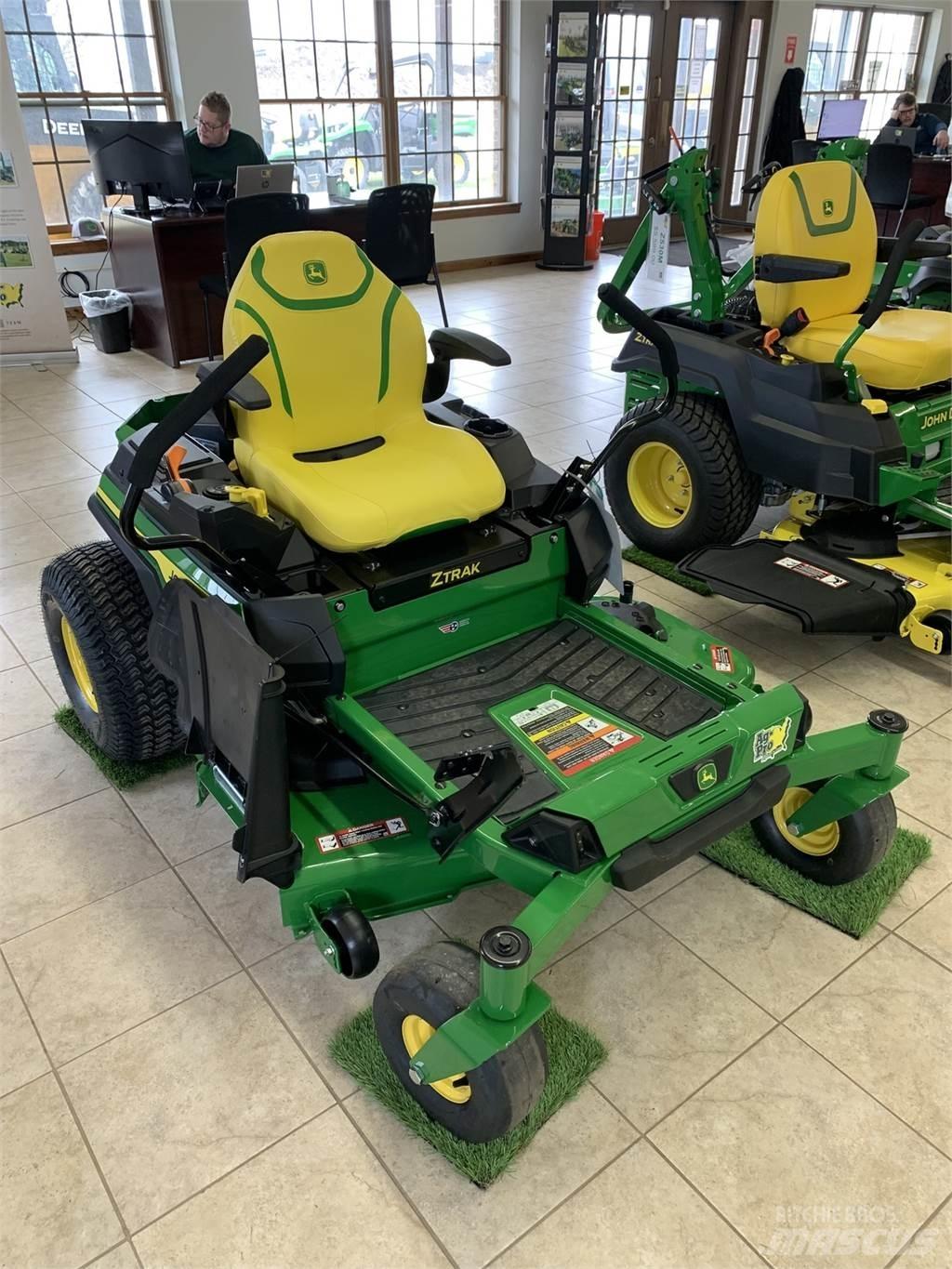 John Deere Z330R Косачки без радиус на завъртане