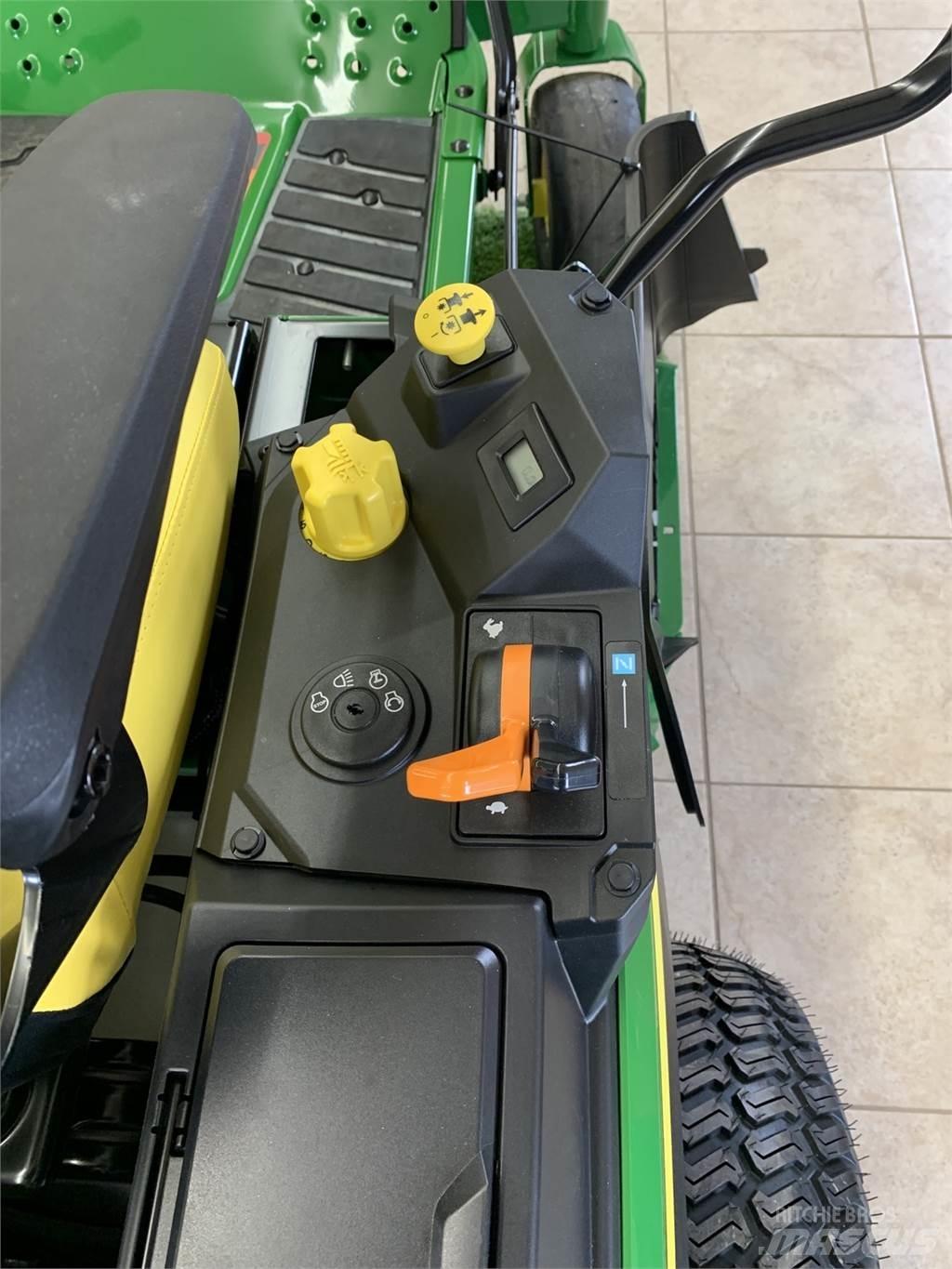 John Deere Z330R Косачки без радиус на завъртане