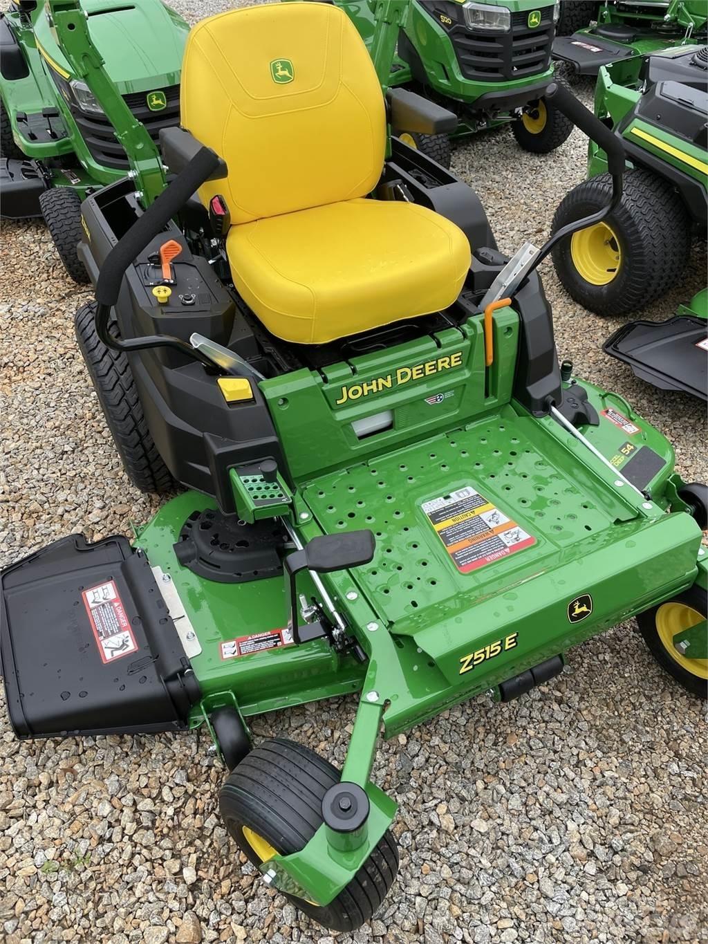 John Deere Z515E Косачки без радиус на завъртане