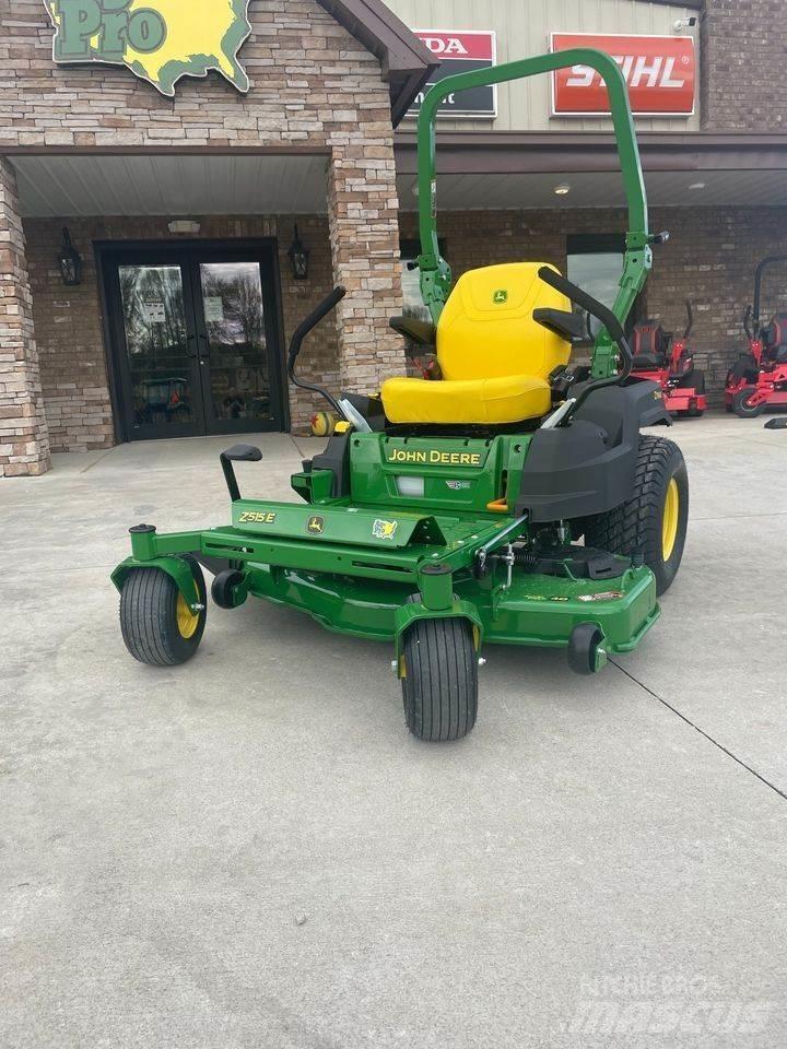 John Deere Z515E Косачки без радиус на завъртане