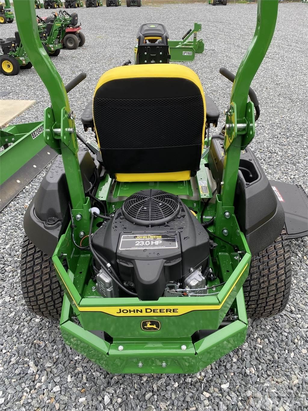 John Deere Z720E Косачки без радиус на завъртане