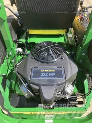 John Deere Z720E Косачки без радиус на завъртане