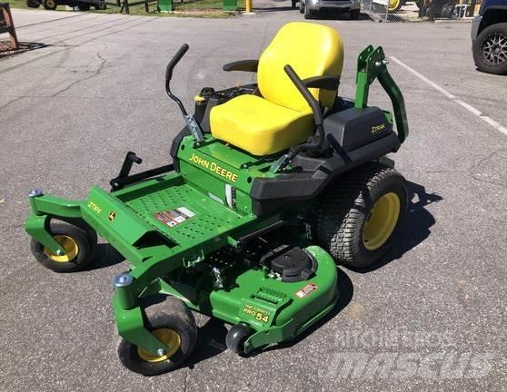 John Deere Z720E Косачки без радиус на завъртане
