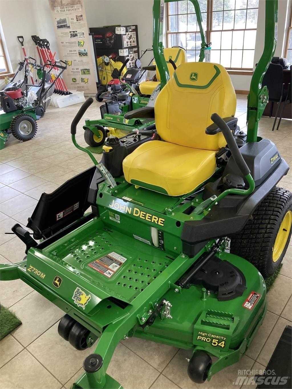 John Deere Z730M Косачки без радиус на завъртане