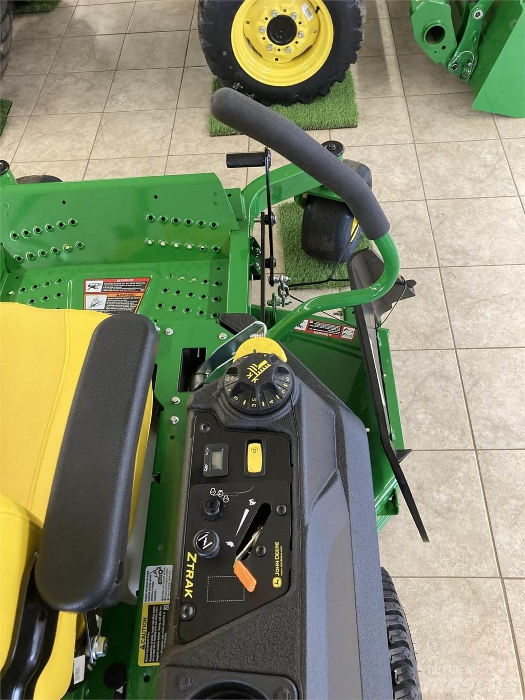 John Deere Z730M Косачки без радиус на завъртане