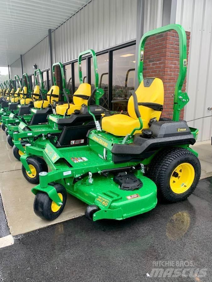 John Deere Z735M Косачки без радиус на завъртане