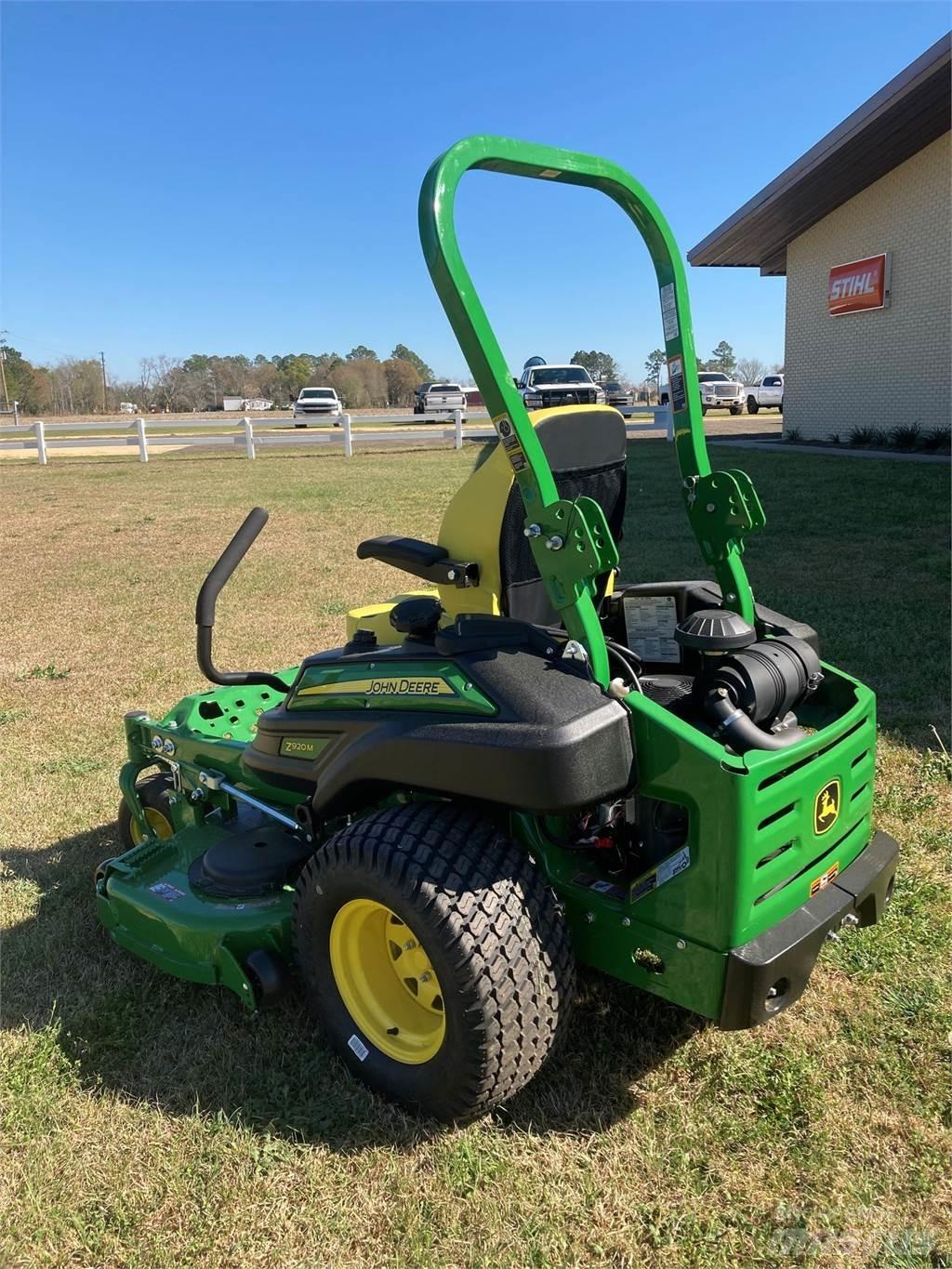 John Deere Z920M Косачки без радиус на завъртане