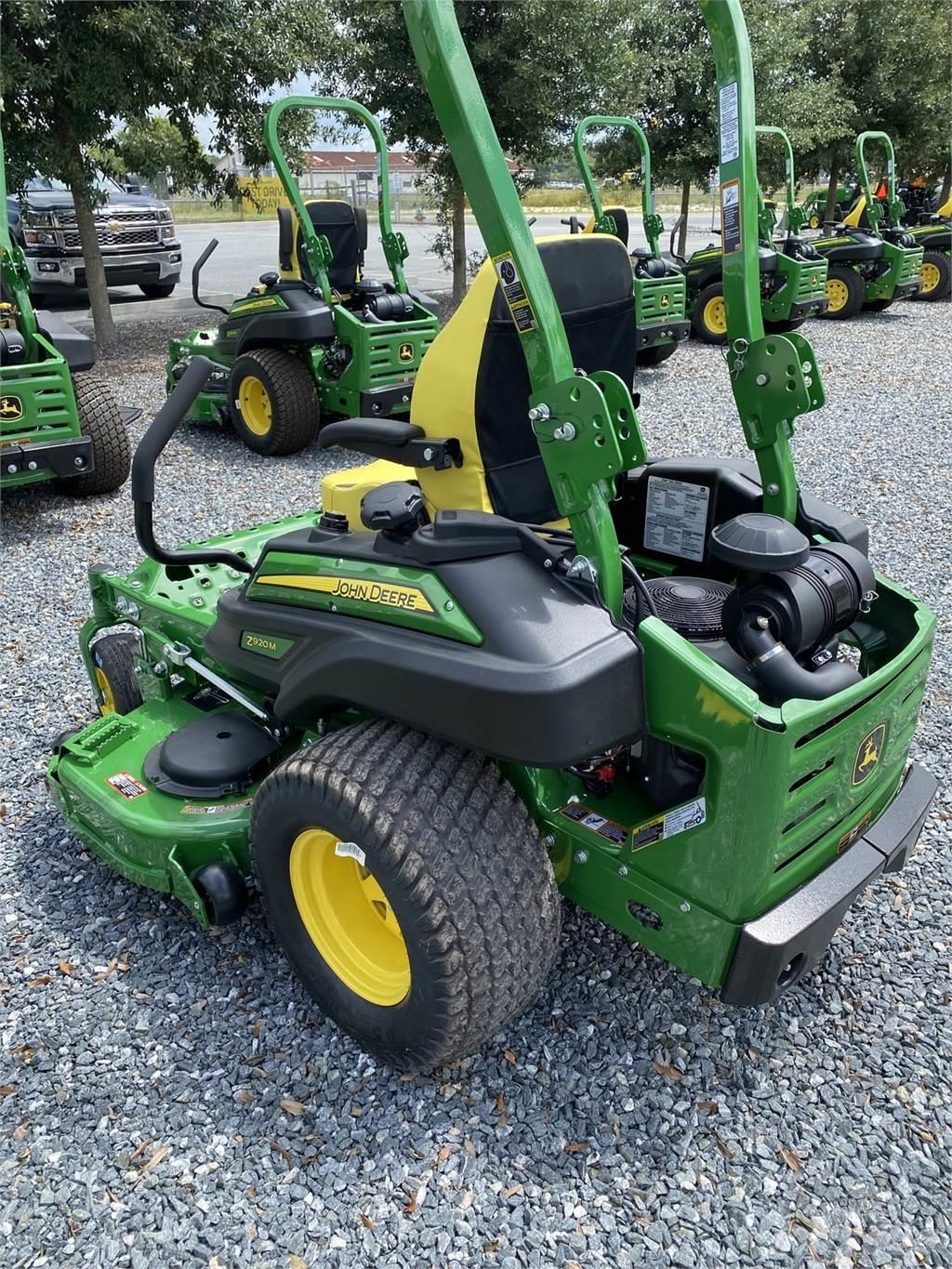John Deere Z920M Косачки без радиус на завъртане