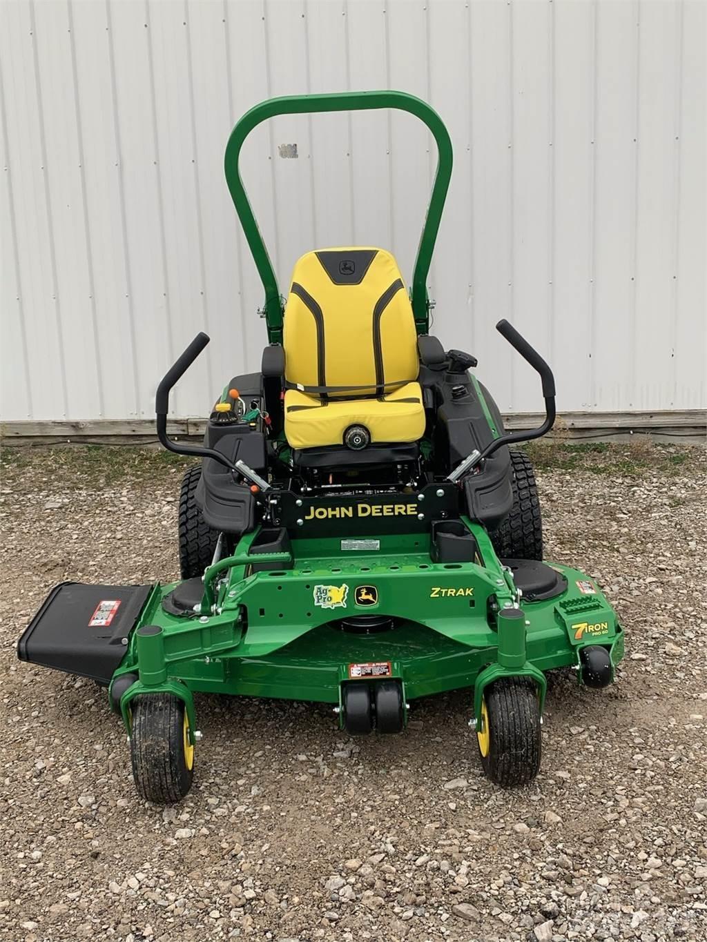 John Deere Z930M Косачки без радиус на завъртане