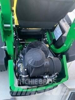 John Deere Z930M Косачки без радиус на завъртане