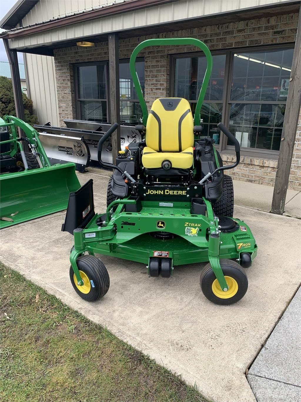 John Deere Z930M Косачки без радиус на завъртане