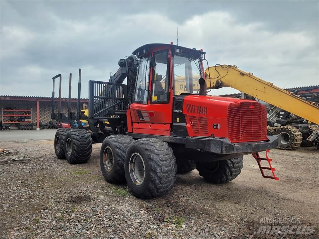 Komatsu 855 Форуардери