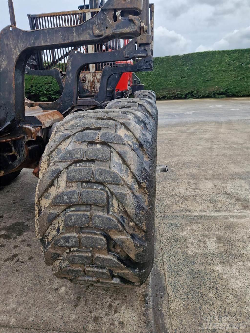 Komatsu 855 Форуардери
