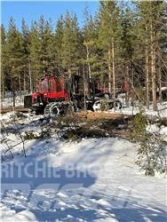 Komatsu 895 Форуардери
