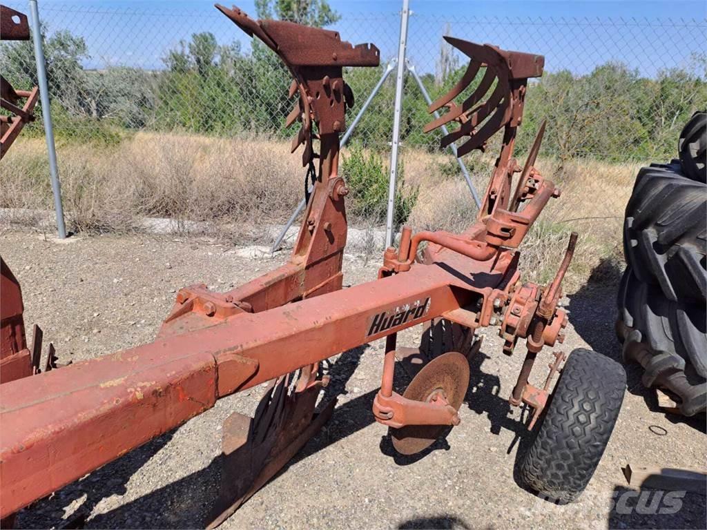 Kuhn ARADO KUHN Други машини за оран и аксесоари