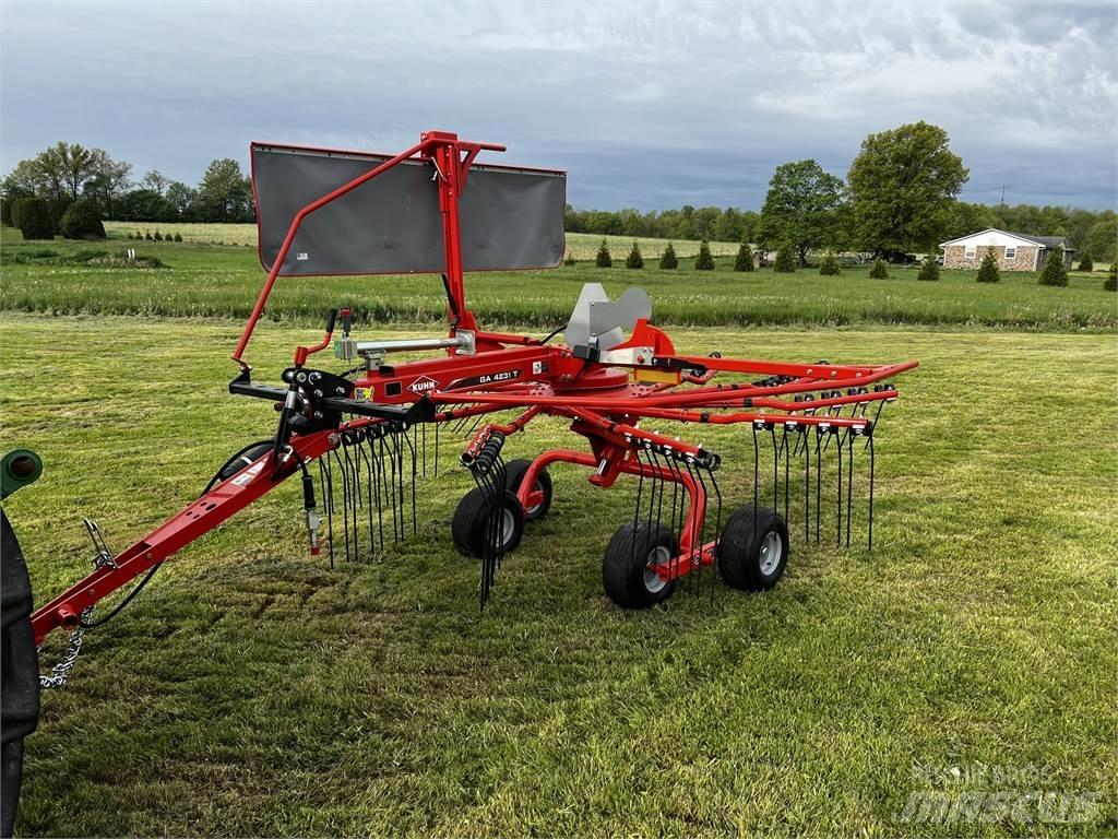 Kuhn GA4231T Гребла и сенообръщачки