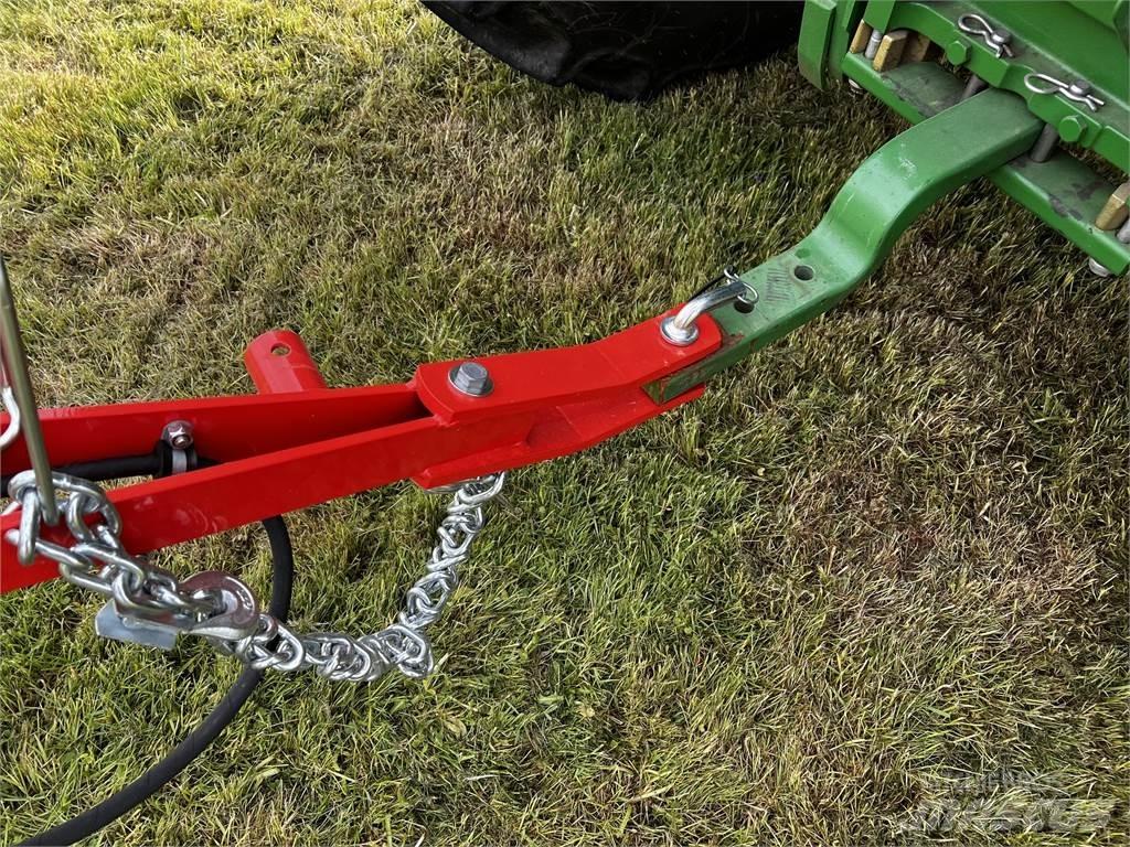 Kuhn GA4231T Гребла и сенообръщачки