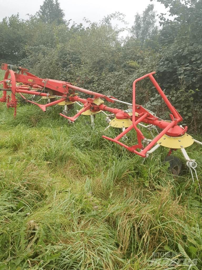 Pöttinger 810N Гребла и сенообръщачки