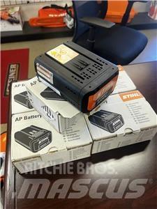 Stihl AP300S Колички за голф