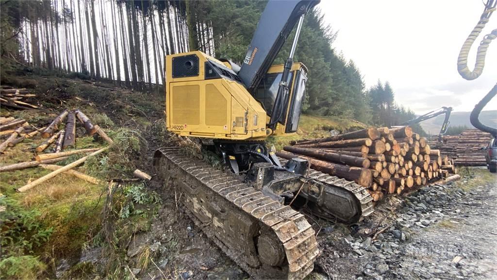 Tigercat 822 Харвестери