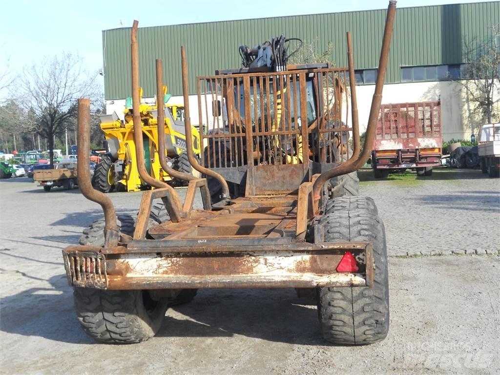 Valtra N121 Каранове и товарачи
