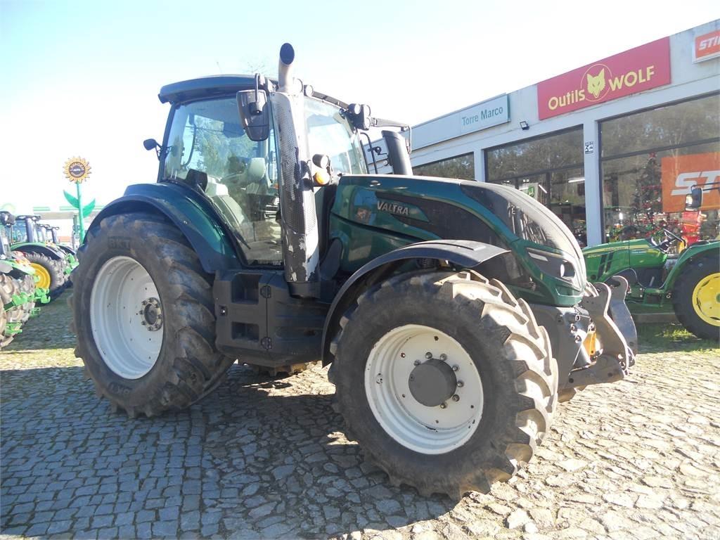 Valtra T174 Трактори