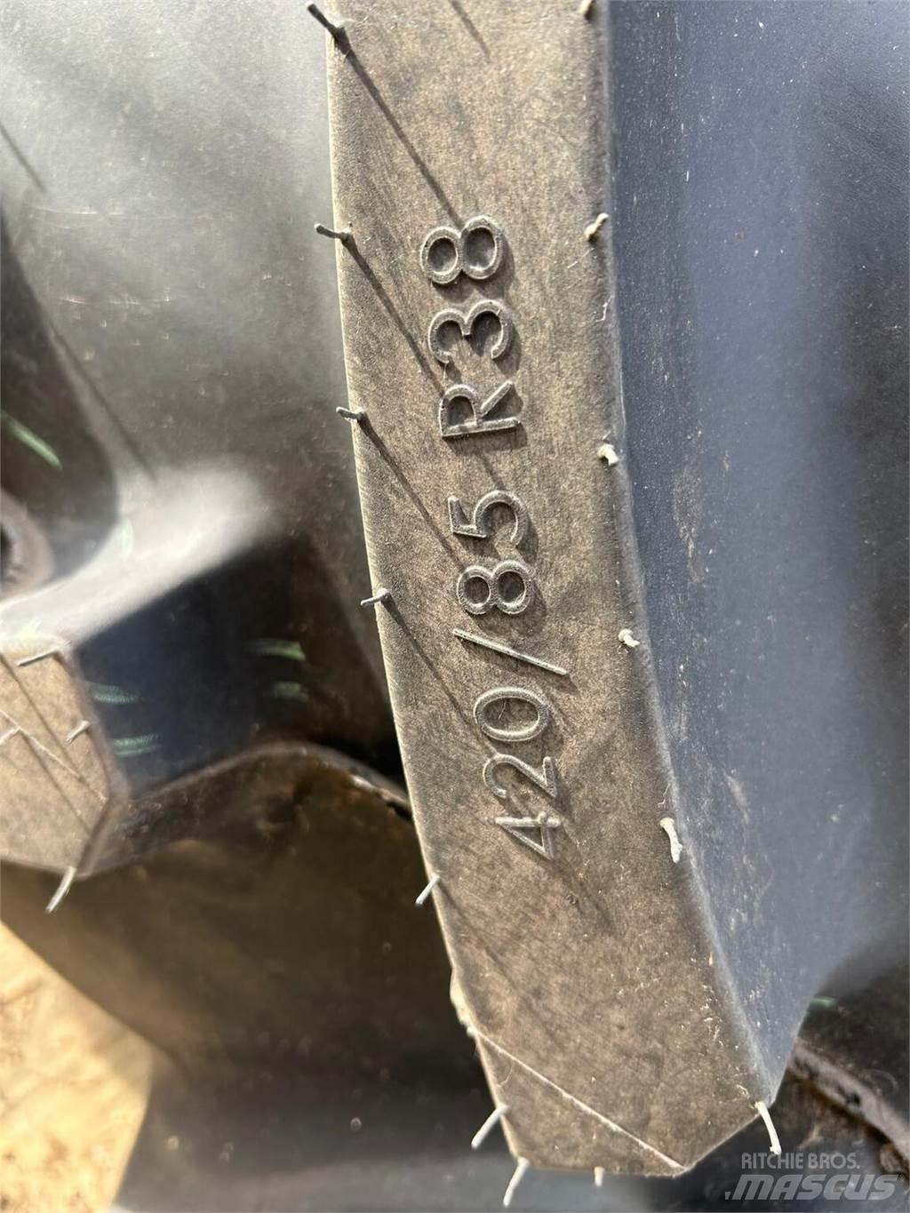  Wheels & tyres Колелета/Гуми