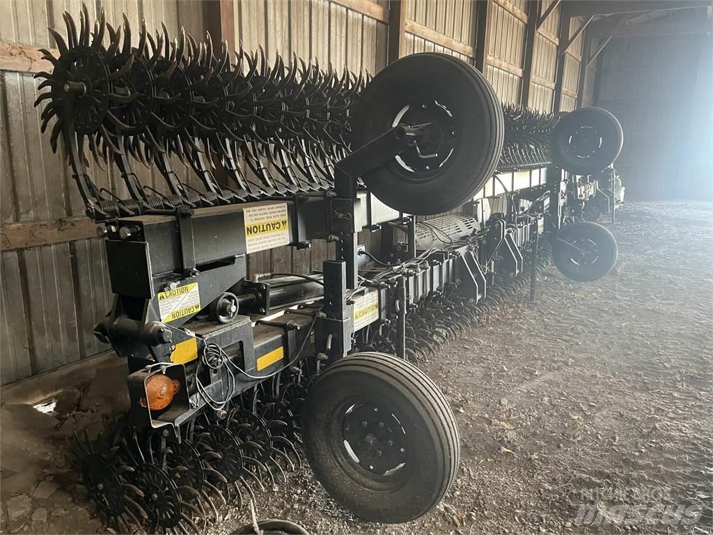 YETTER 3541 Други машини за оран и аксесоари