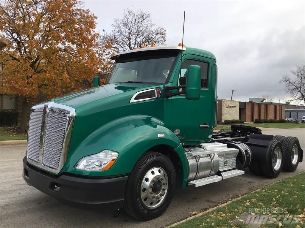 Kenworth T680 Влекачи