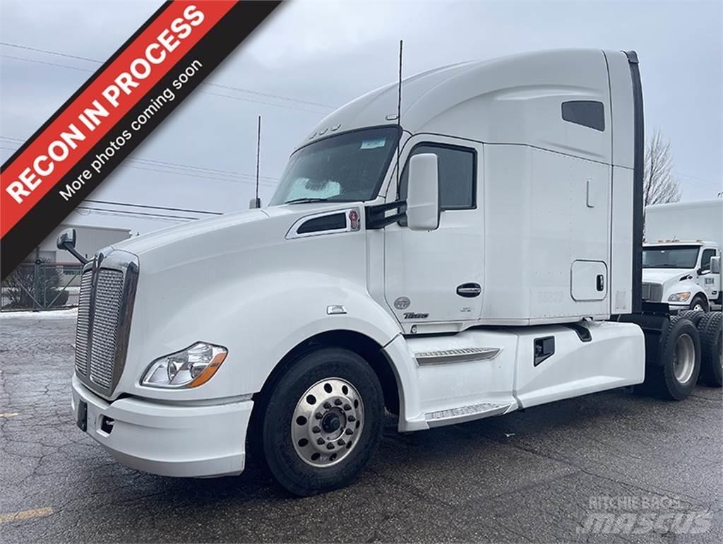 Kenworth T680 Влекачи