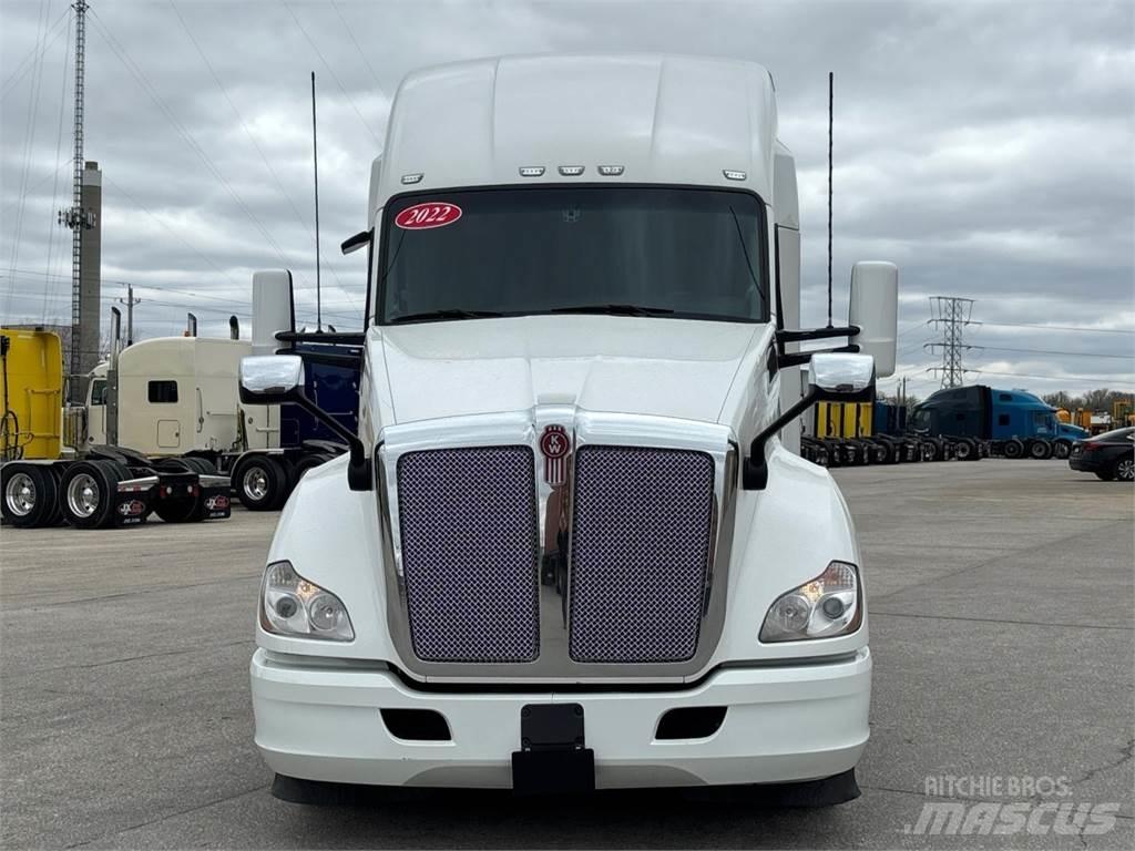 Kenworth T680 Влекачи