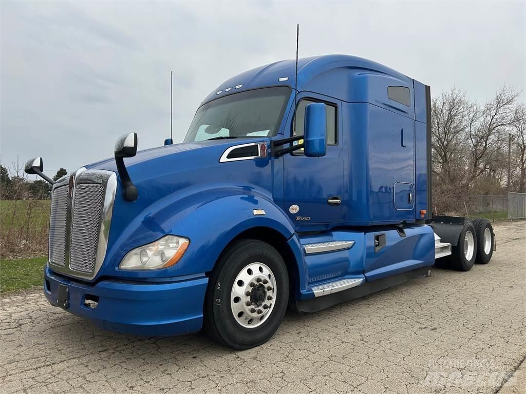 Kenworth T680 Влекачи