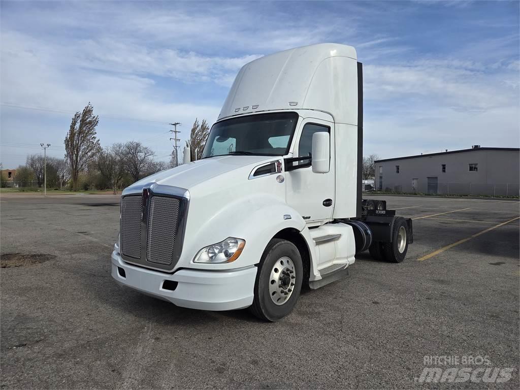 Kenworth T680 Влекачи