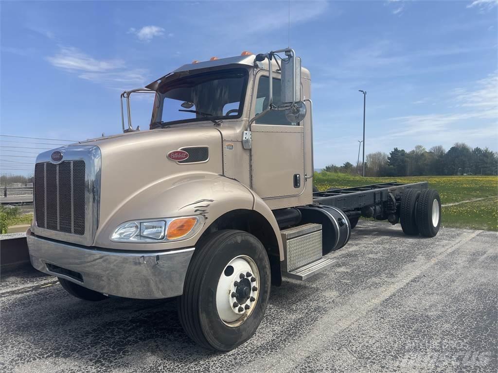 Peterbilt 337 Шаси кабини