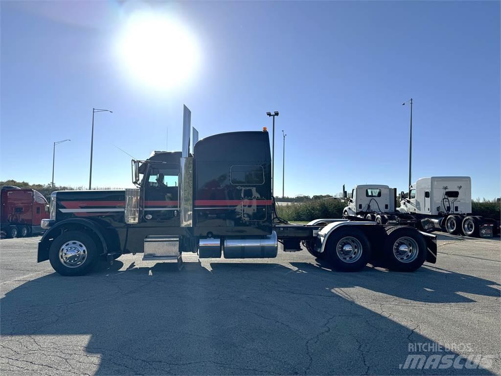 Peterbilt 389 Влекачи