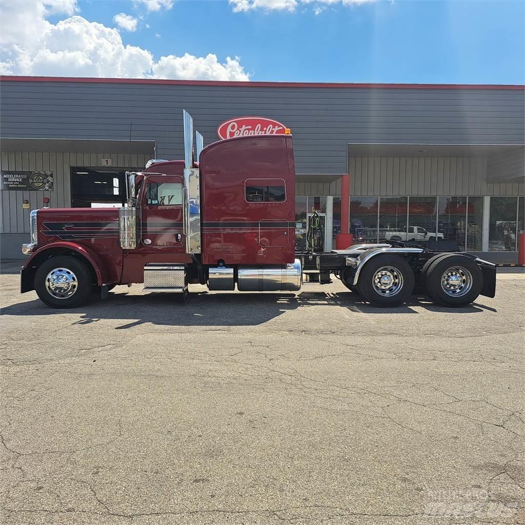 Peterbilt 389 Влекачи