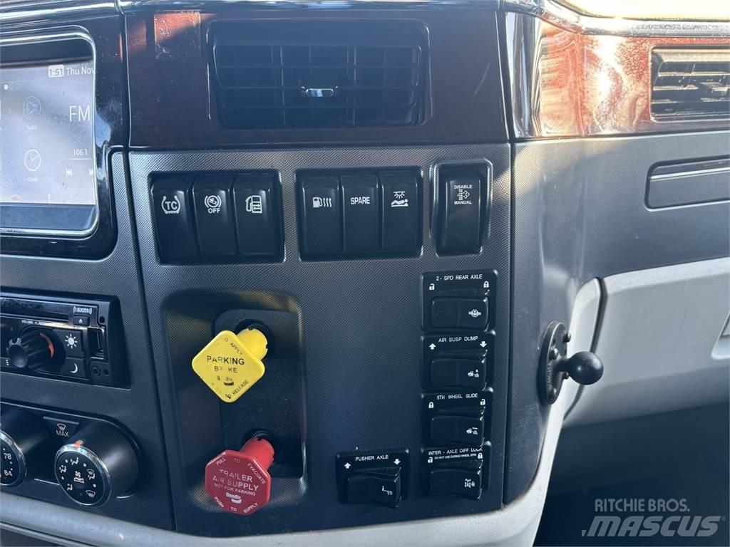 Peterbilt 567 Влекачи