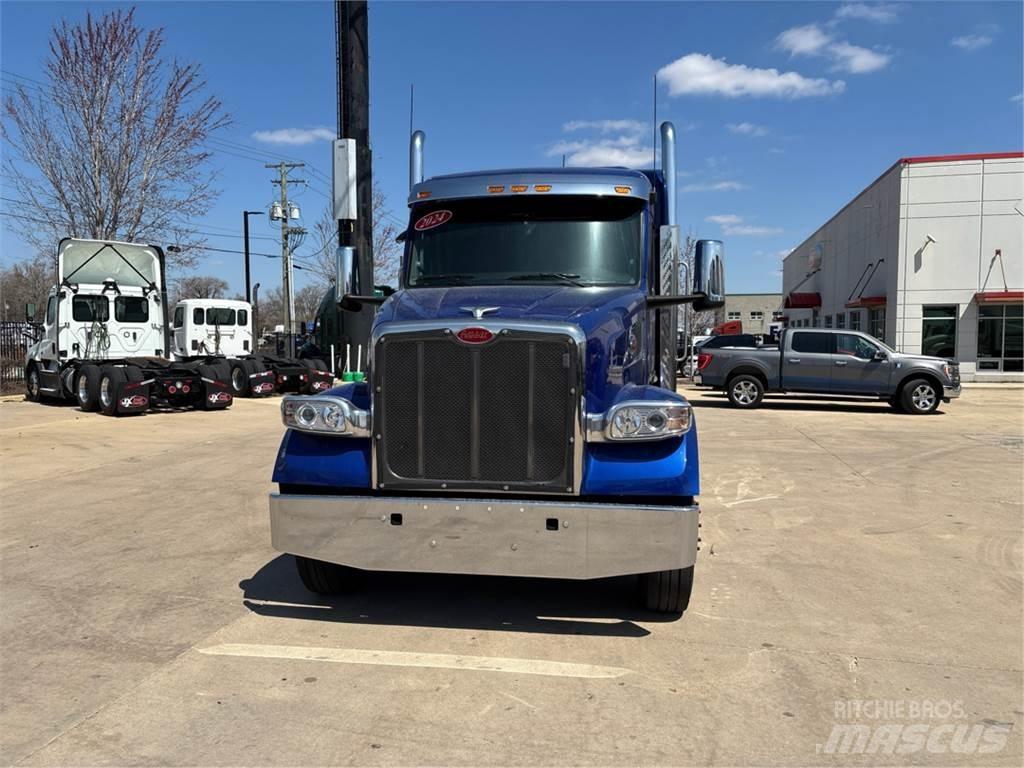 Peterbilt 567 Влекачи