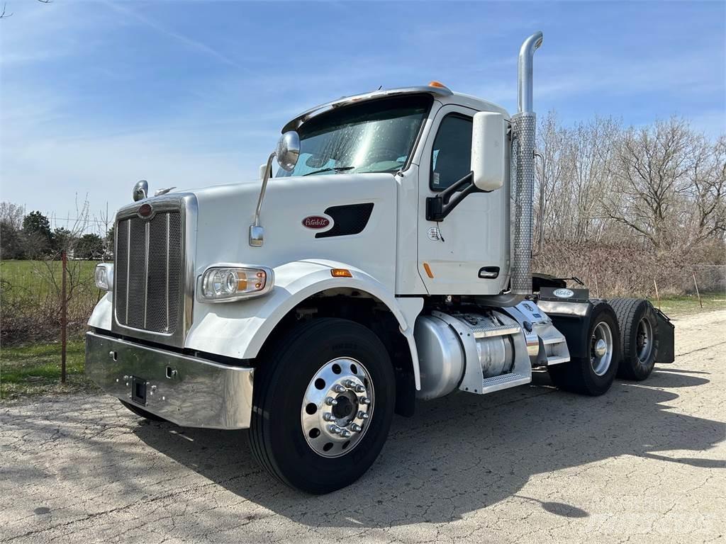 Peterbilt 567 Влекачи